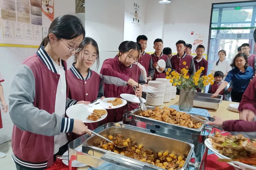 中考加油 | 營養(yǎng)自助餐 暖心助中考——屬于培文學子獨有的浪漫