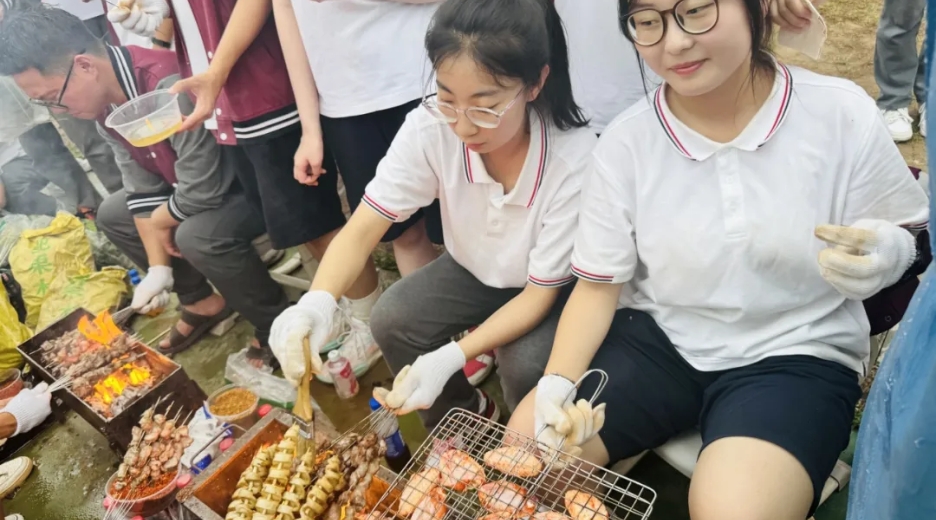 校園動態(tài) | “燒”出精彩，“烤”出快樂